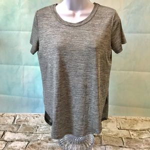 Athleta Gray Short Sleeve Top Sz XS Tulip Style